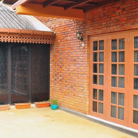 Primrose Inn Kandy Exterior foto