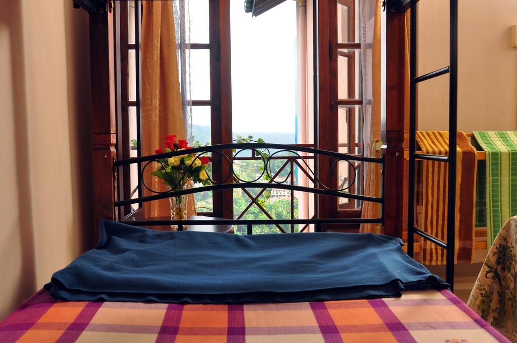 Primrose Inn Kandy Exterior foto